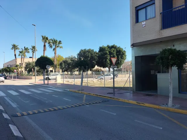 ️ Parcela urbana en esquina – Oportunidad estratégica en Cal - foto 4