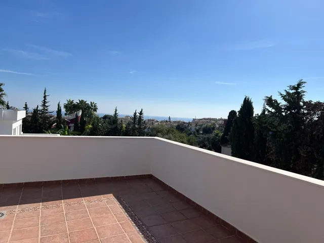 Chalet 5 habitaciones 430m² en venta - Marbella - foto 4