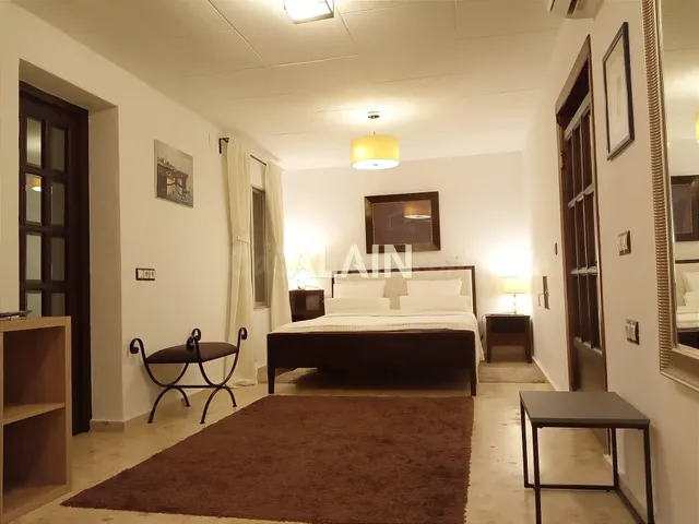 Encantadora vivienda reformada en emblemática casa de El Cab
