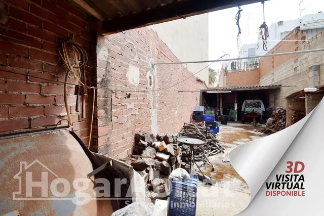 TERRENO URBANO CON MUCHAS POSIBILIDADES — 2