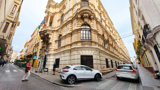 ¡¡ PISO EN PLENO CENTRO DE CÓRDOBA, AMUEBLADO Y CON TRASTERO !! — 22