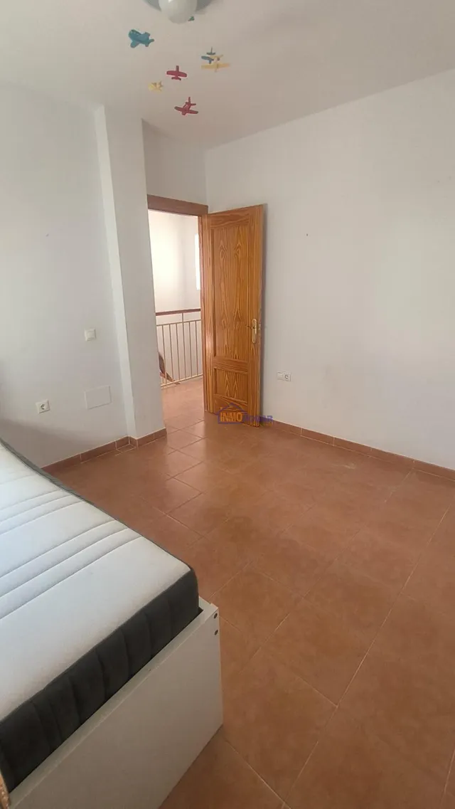 Amplio Adosado en el Corazón de Fondon por solo €125,000 — 19