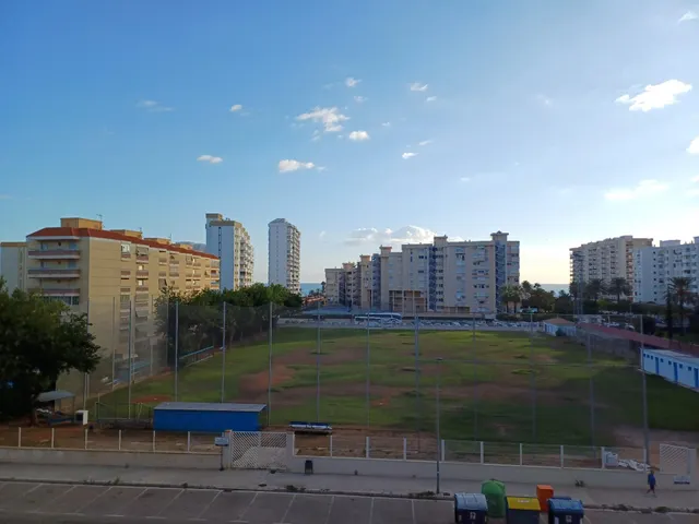 APARTAMENTO  ALQUILER TEMPORAL HASTA EL 30 DE JUNIO — 45