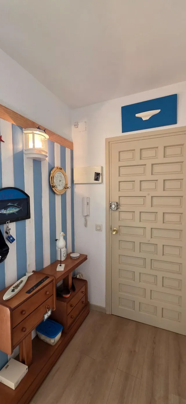Exclusivo apartamento reformado con vistas al mar y al puerto en el corazón de L’Ametlla de Mar — 15