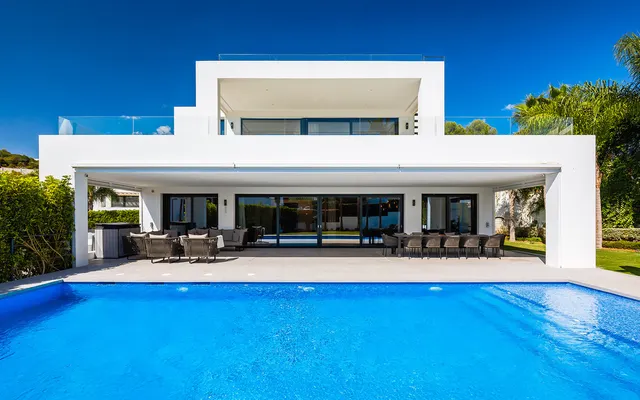 Chalet 7 habitaciones 913m² en venta - Marbella — 41