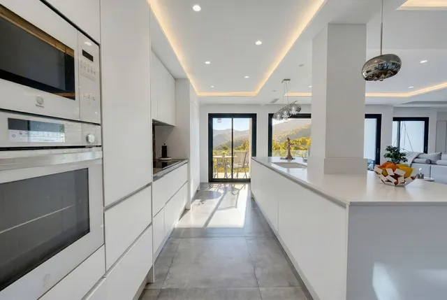 Chalet 4 habitaciones 339m² en venta - Istan pueblo — 12