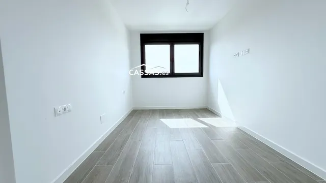 ALOVERA - Obra nueva. Ático con terraza de 7m2, 3 habitaciones, 2 baños, 2 plazas de garaje, Trastero y piscina. — 33