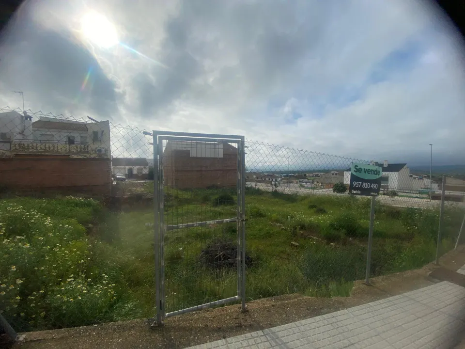 EXCLUSIVA PARCELA EN CERRO DE LAS NIÑAS, HORNACHUELOS
