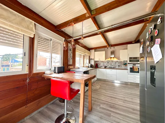 CASA CON MÚLTIPLES POSIBILIDADES EN DÚRCAL — 24