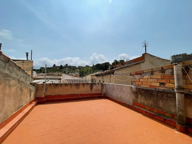 EN VENTA – CASA A REHABILITAR EN ZONA URBANA ANTIGUA (TORTOS
