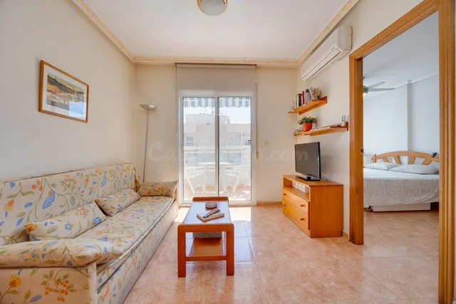 Apartamento 1 dormitorio con plaza de garaje, trastero y pis - foto 5