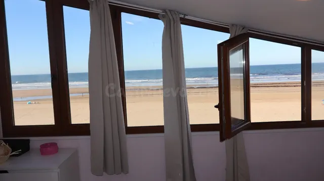 Apartamento a pie de playa en Playa de Berria – Vistas al ma - foto 3