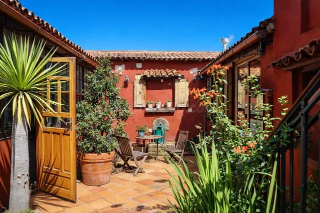 Casa Canaria Histórica con Azotea y Vistas al Valle · Cruz S - foto 3