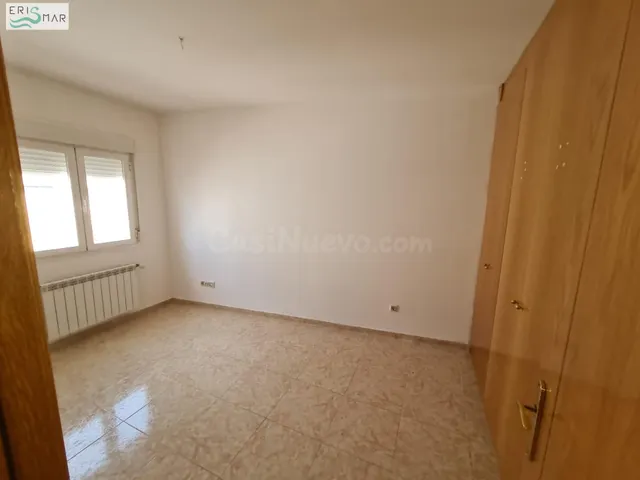 CHALET ADOSADO EN VENTA EN CASARRUBUELOS - foto 3