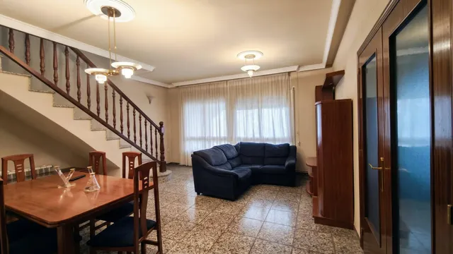 Chalet 5 habitaciones 214m² en venta - Barri de l hostal — 10