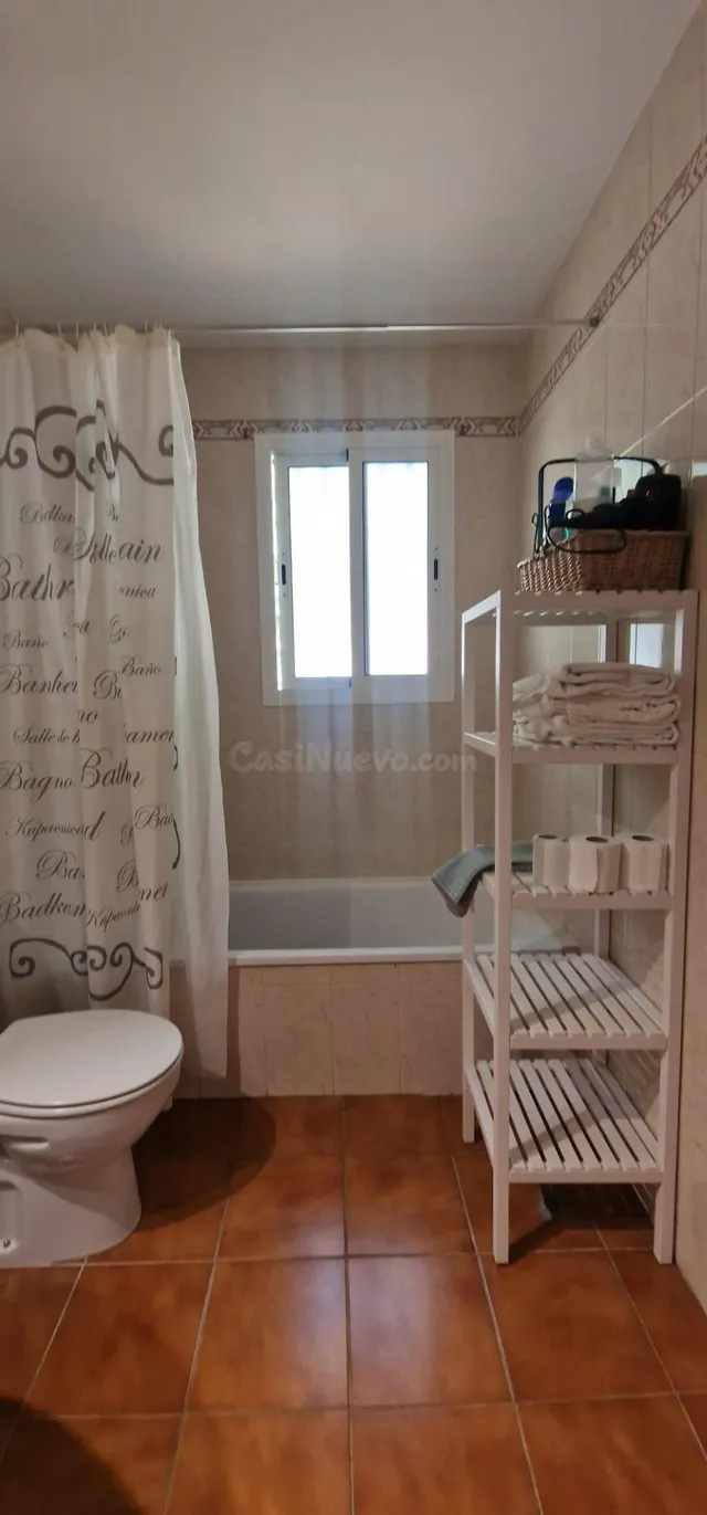 Unifamiliar en venta en zona muy tranquila - foto 5