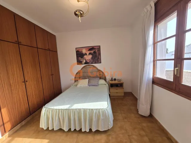 Casa adosada en Plademar de 4 habitaciones dobles — 16
