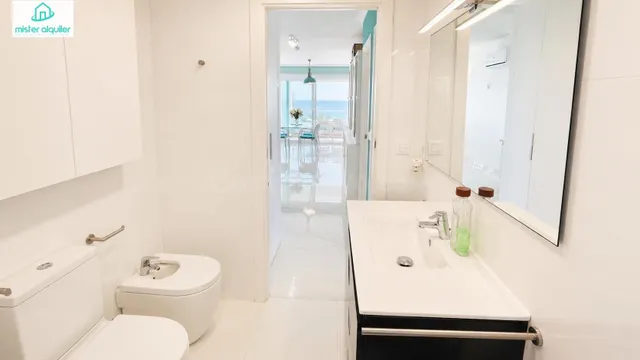 EXCLUSIVA VIVIENDA EN PRIMERA LÍNEA DE LA PLAYA DE SAN JUAN, CON JACUZZI Y VISTAS FRONTALES AL MAR — 14