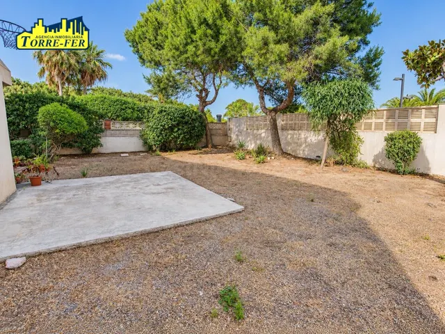 ¡Exclusivo chalet independiente a 250m del Paseo Marítimo. T - foto 3