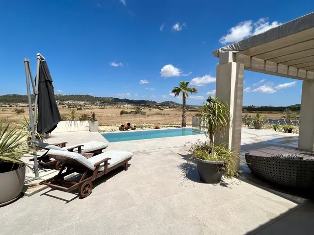 Chalet independiente en venta en Sant Joan - foto 3
