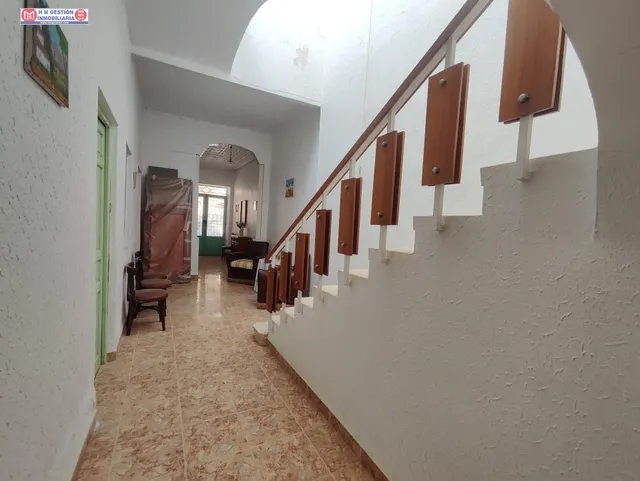 CASA EN PARCELA DE 250 METROS CON 9,20 METROS DE FACHADA — 24