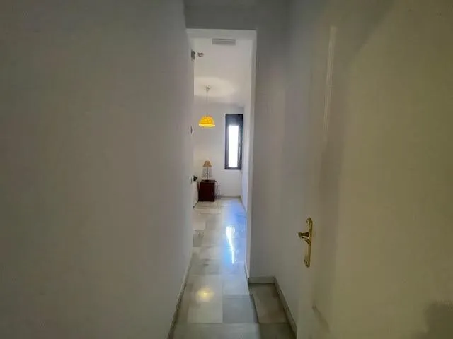 Precioso piso en calle pureza, máximo dos personas.incluye plaza de garaje. — 21