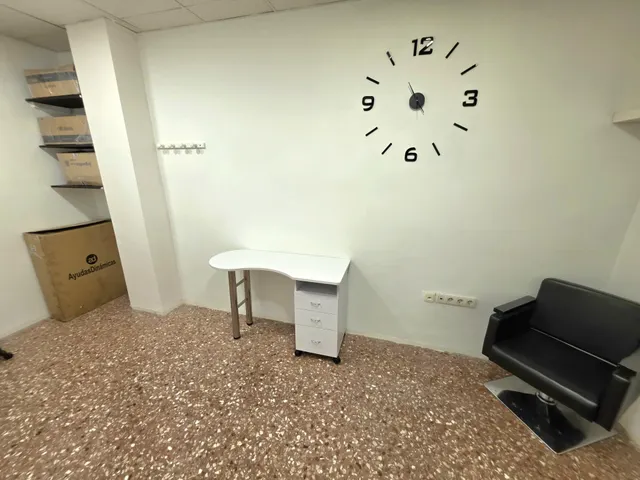 LOCAL EN VENTA SITUADO EN LA RONDA MIJARES DE CASTELLÓN — 14