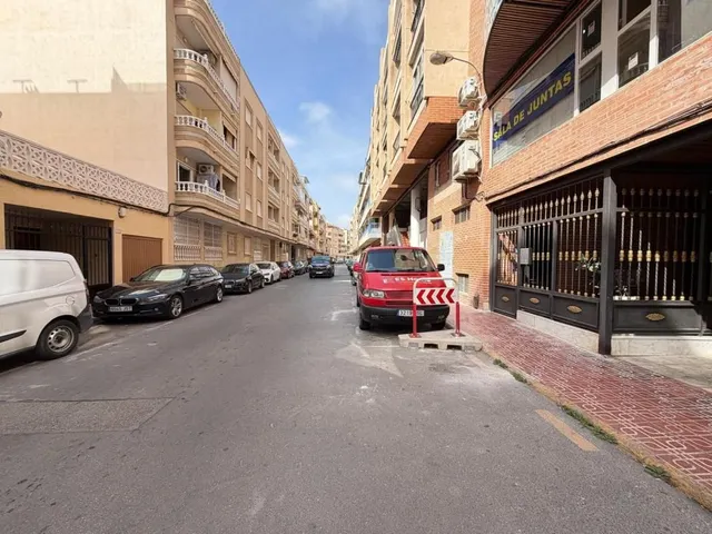 Garaje 26m² en venta - Estacion de autobuses — 16