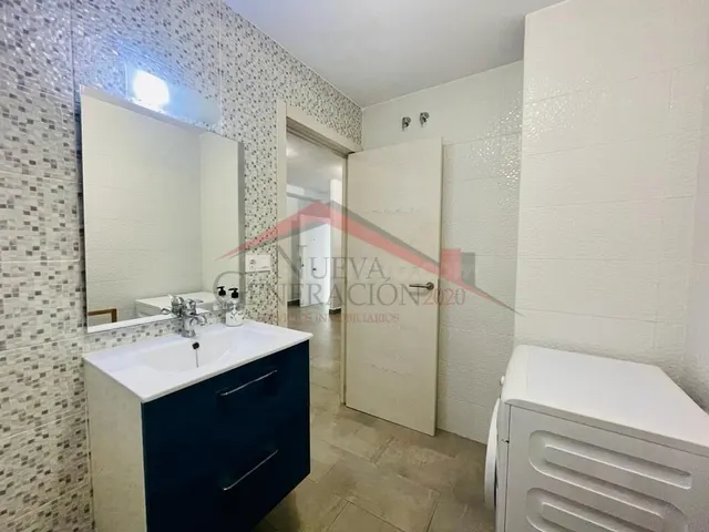 PISO EN DOS APARTAMENTOS INDEPENDIENTES — 5