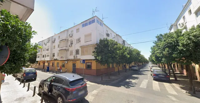 Venta piso en Sevilla — 3