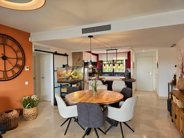 MAGNÍFICO APARTAMENTO DE 2 DORMITORIOS CON GRAN TERRAZA, JARDÍN PRIVADO Y VISTAS AL MAR Y AL GOLF – DOÑA JULIA, CASARES COSTA — 35