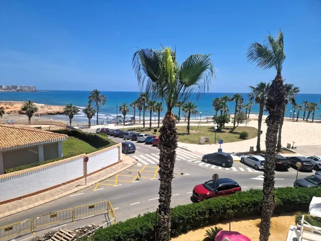 PLAYA FLAMENCA En primera línea del mar, apartamento espacio - foto 5