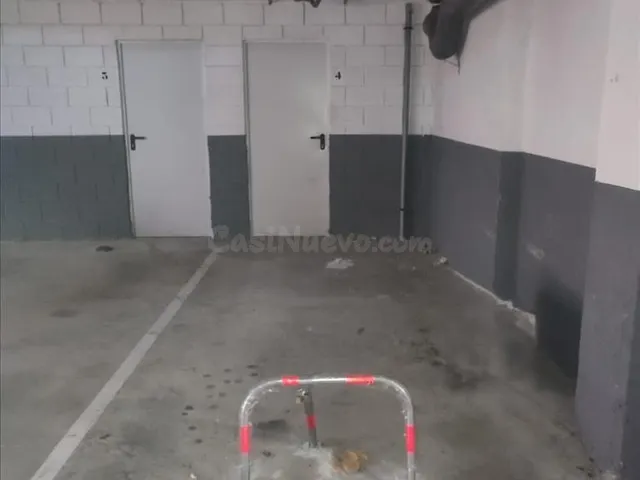 SE VENDE PLAZA DE APARCAMIENTO EN SANT SADURNÍ D'ANOIA - foto 2