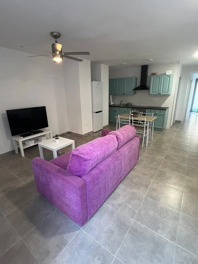 CASA EN ALQUILER EN GUADALUPE CON PATIO PRIVADO! - foto 2