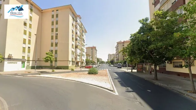 Venta piso en Parque Alcosa (Sevilla) — 2