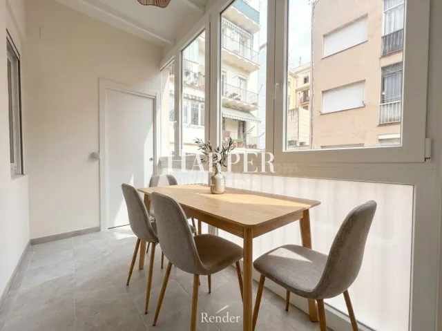 Piso reformado con elementos originales en el corazón de Vila de Gràcia 3hab — 5