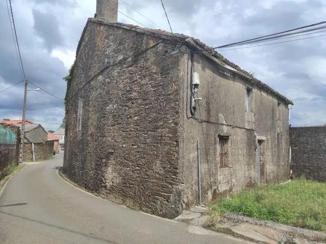 CASA DE PIEDRA PARA RESTARAR EN MEIXONFRIO — 6