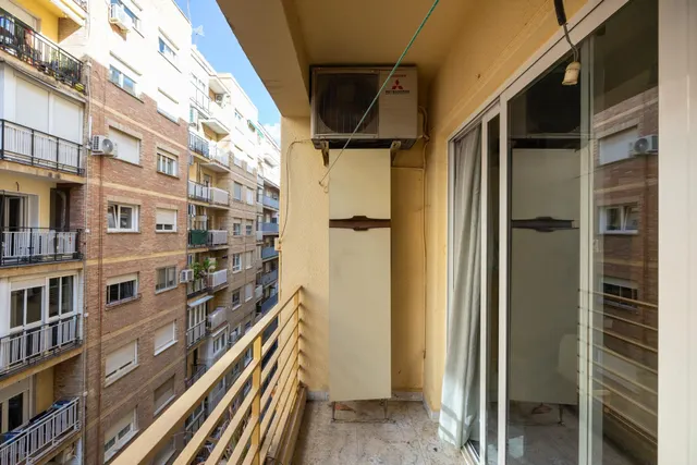 Piso 6 habitaciones 84m² en venta - Camino de ronda — 11