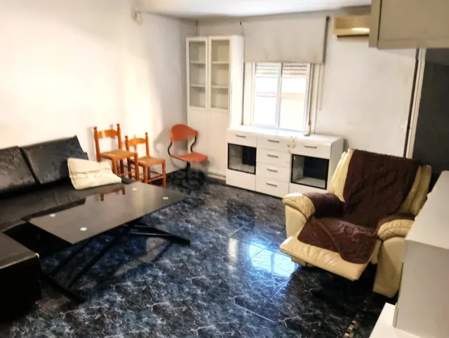 Piso en calle jaume i — 2