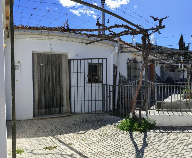 SERÓN ( ALMERÍA ). VENTA DE CASA DE CAMPO DE UNA PLANTA CON 3 habitaciones Y GARAJE PARA 2 VEHÍCULOS. — 7