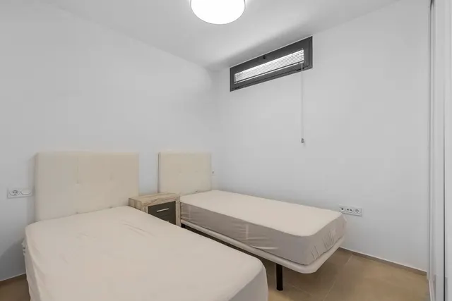 Villa 5 habitaciones 296m² en venta - La Zenia — 46