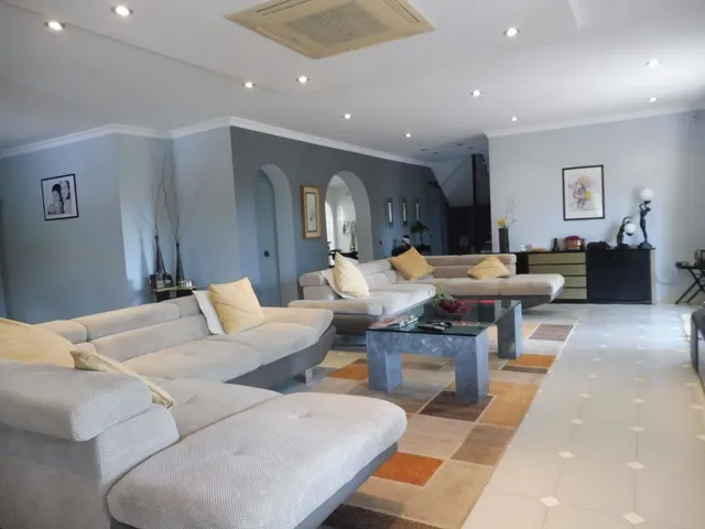 Villa de Lujo de 5 dormitorios en La Carihuela, Torremolinos — 46