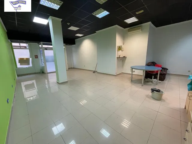 Local Comercial Acondicionado en Industria - Oportunidad Única — 4