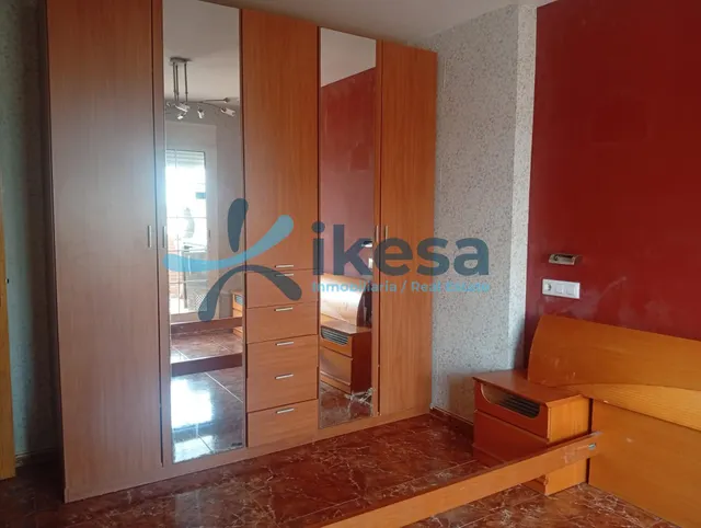 Atractivo Piso de 2 habitaciones en El Ejido Sur — 8