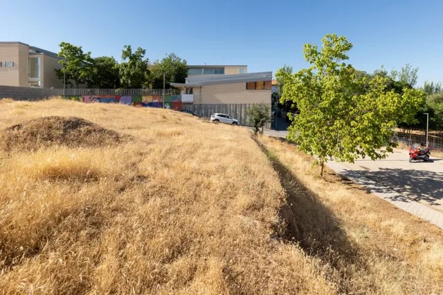 Venta de solar urbano de 258 m2 en Otura (Granada) — 11