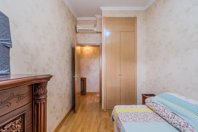 Precioso chalet adosado de cinco dormitorios y tres baños en el PAU de Carabanchel — 29