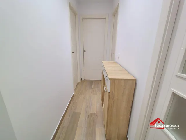 Piso totalmente reformado en avenida barcelona — 13