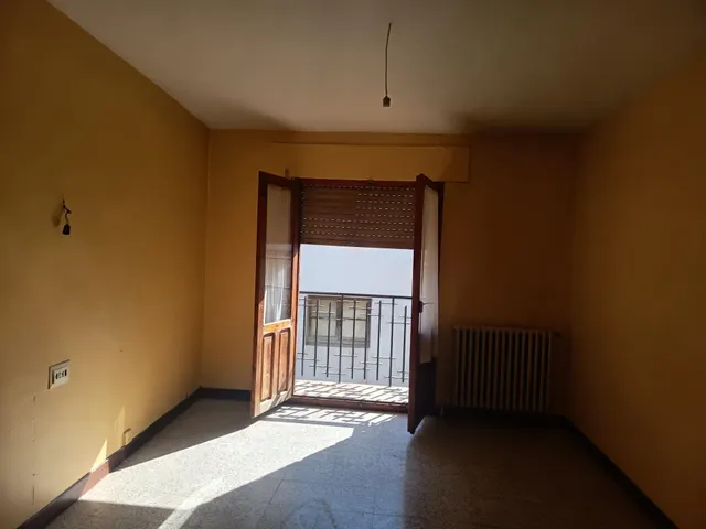 Edificio en Carcastillo. — 13