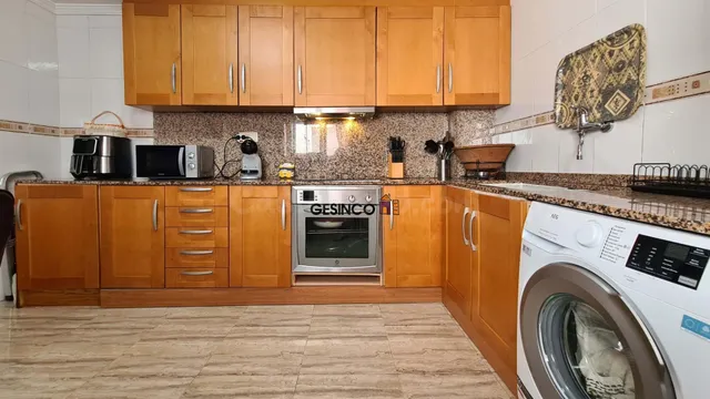 VIVIENDA EN EL BARRIO DEL LLOMBO EN VENTA - foto 3