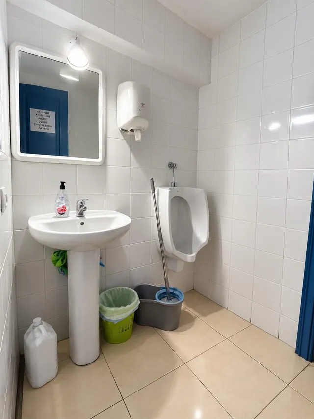 EDIFICIO EN VENTA – POLÍGONO EL CERRO, SEGOVIA — 9
